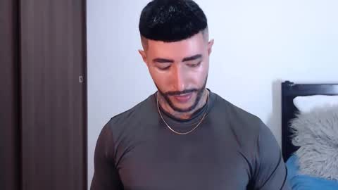 Snapshot of maximus_golden chatting on 23, 1, 2025 Independent Model online show from 23, 1, 2025