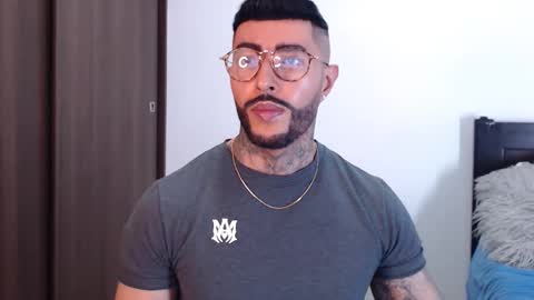 Snapshot of maximus_golden chatting on 28, 1, 2025 Independent Model online show from 28, 1, 2025