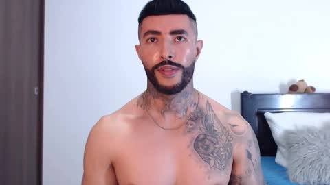 Snapshot of maximus_golden chatting on 4, 2, 2025 Independent Model online show from 4, 2, 2025