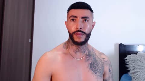 Snapshot of maximus_golden chatting on 8, 2, 2025 Independent Model online show from 8, 2, 2025