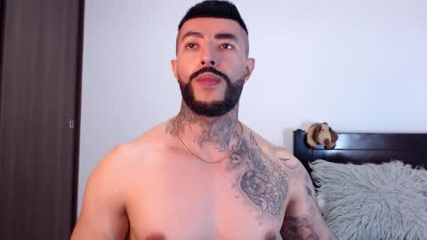 Snapshot of maximus_golden chatting on 25, 2, 2025 Independent Model online show from 25, 2, 2025