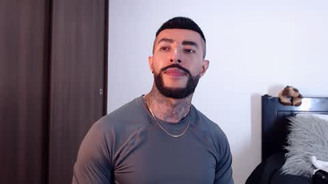 Snapshot of maximus_golden chatting on 2, 3, 2025 Independent Model online show from 2, 3, 2025