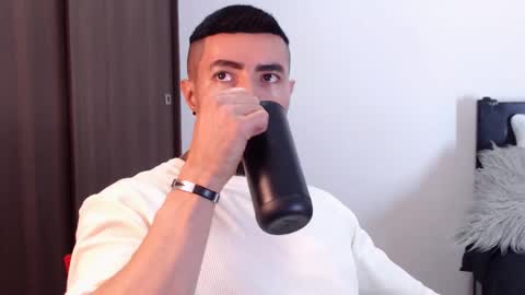 Snapshot of maximus_golden chatting on 7, 3, 2025 Independent Model online show from 7, 3, 2025