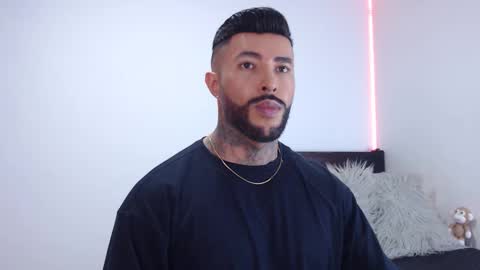 Snapshot of maximus_golden chatting on 28, 9, 2025 Independent Model online show from 28, 9, 2025