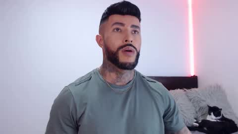 Snapshot of maximus_golden chatting on 20, 10, 2025 Independent Model online show from 20, 10, 2025