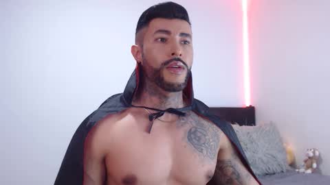 Snapshot of maximus_golden chatting on 30, 10, 2025 Independent Model online show from 30, 10, 2025