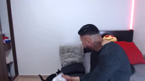 Snapshot of maximus_golden chatting on 18, 11, 2025 Independent Model online show from 18, 11, 2025