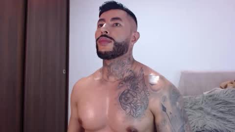 Snapshot of maximus_golden chatting on 20, 11, 2025 Independent Model online show from 20, 11, 2025