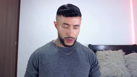 Independent Model online show from 16, 12, 2025