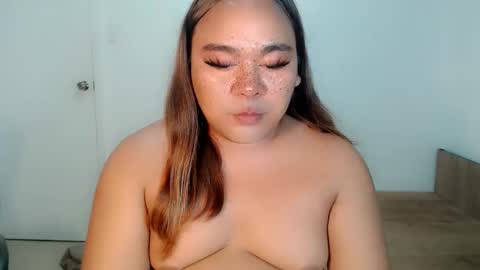 Maxine Sucks online show from 28, 9, 2025