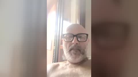 maxinn1967 online show from 2, 8, 2026