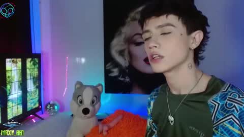 Max online show from 8, 3, 2025