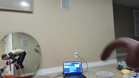 Snapshot of maxjr8008 chatting on 28, 12, 2024 maxjr8008 online show from 28, 12, 2024