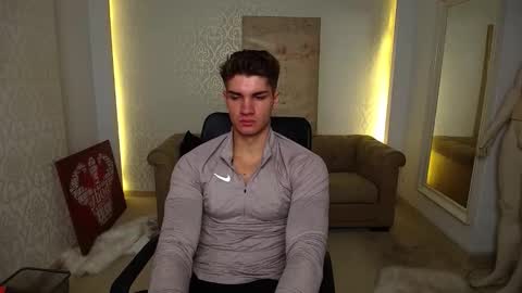 Snapshot of maxkaiden chatting on 1, 10, 2025 MaxKaiden online show from 1, 10, 2025