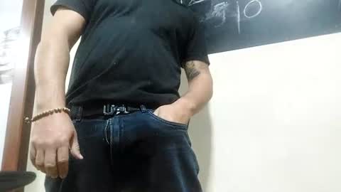Snapshot of maxmassa chatting on 12, 6, 2026 Max Massa online show from 12, 6, 2026