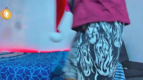 Snapshot of maxowens_oficial chatting on 29, 12, 2024 MAX online show from 29, 12, 2024