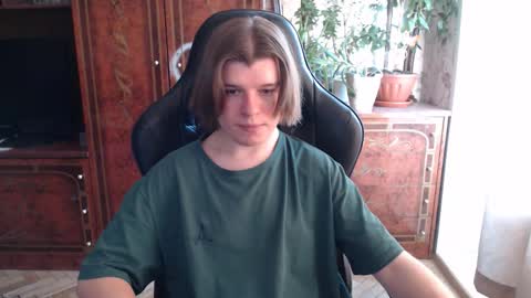 Max online show from 4, 2, 2026