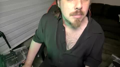 Snapshot of maxredz chatting on 26, 4, 2026 Max online show from 26, 4, 2026