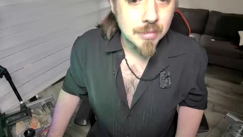 Snapshot of maxredz chatting on 1, 5, 2026 Max online show from 1, 5, 2026