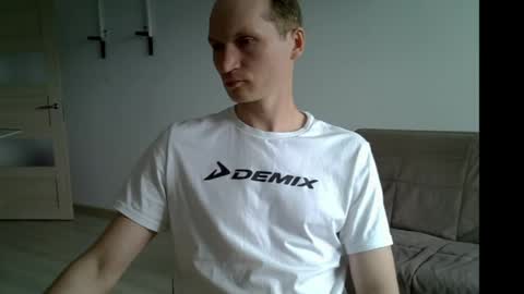 Snapshot of maxrelax90 chatting on 24, 5, 2026 maxrelax90 online show from 24, 5, 2026