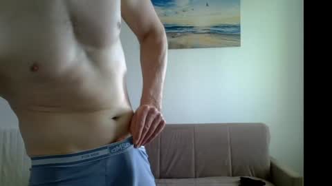 Snapshot of maxrelax90 chatting on 12, 7, 2026 maxrelax90 online show from 12, 7, 2026