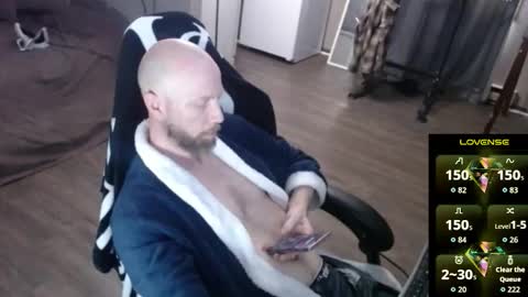 MaxRouger online show from 1, 3, 2026