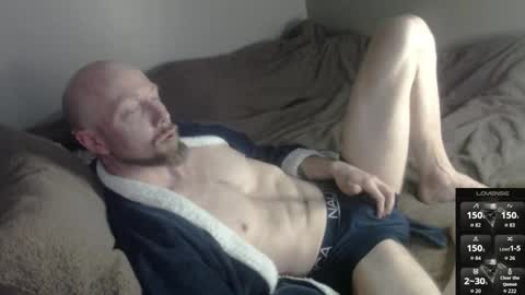 Snapshot of maxrouger chatting on 14, 3, 2026 MaxRouger online show from 14, 3, 2026