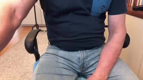 Snapshot of maxx_martin chatting on 28, 4, 2026 Max online show from 28, 4, 2026