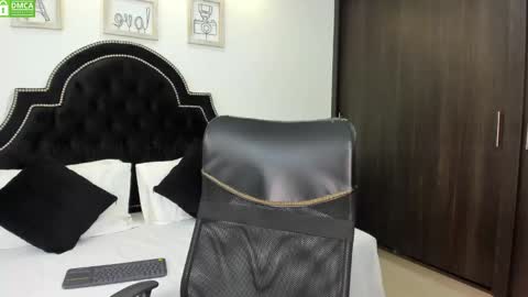 Snapshot of maxxicruz chatting on 30, 1, 2025 Maxxi online show from 30, 1, 2025