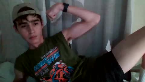 Snapshot of maxxteasse chatting on 1, 11, 2025 Maxx online show from 1, 11, 2025