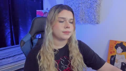 Maxine Minx online show from 2, 12, 2024