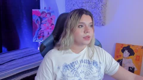 Maxine Minx online show from 9, 12, 2024