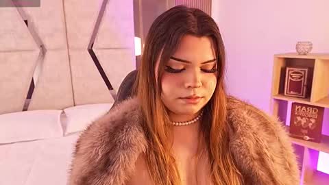 Maxine Minx online show from 21, 3, 2026