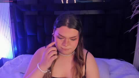 Snapshot of maxxxine_ chatting on 31, 5, 2026 Maxine Minx online show from 31, 5, 2026