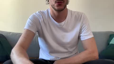 Snapshot of maxxxurbate chatting on 20, 4, 2026 MaxXxurbate online show from 20, 4, 2026