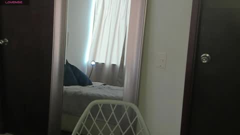 Snapshot of maxzy_star chatting on 14, 2, 2025 Victoria online show from 14, 2, 2025