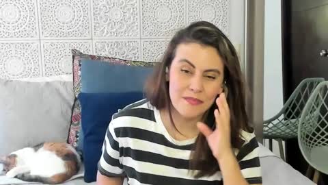 Snapshot of maxzy_star chatting on 24, 2, 2025 Victoria online show from 24, 2, 2025