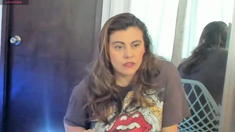 Snapshot of maxzy_star chatting on 12, 4, 2026 Victoria online show from 12, 4, 2026