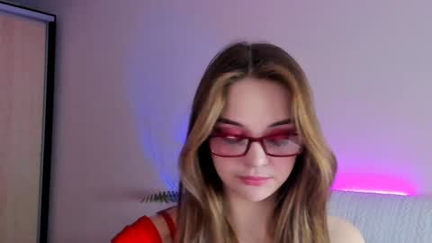 May Flower online show from 29, 1, 2025