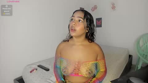 Snapshot of maya_graham_ chatting on 11, 9, 2025 Maya online show from 11, 9, 2025