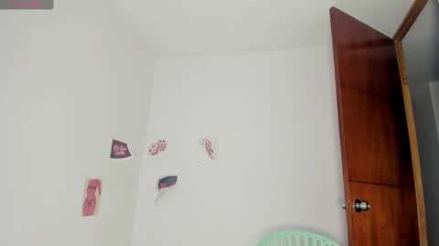 Snapshot of maya_graham_ chatting on 15, 9, 2025 Maya online show from 15, 9, 2025