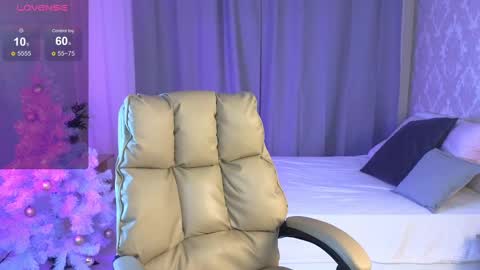 Snapshot of maya_lolly chatting on 26, 12, 2024 Maya online show from 26, 12, 2024