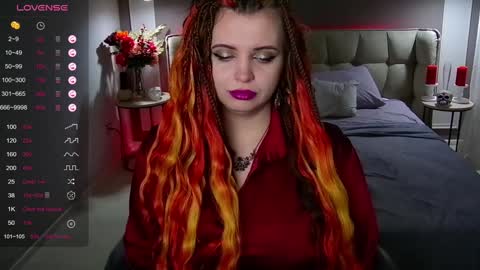 Maya Mils online show from 26, 1, 2025