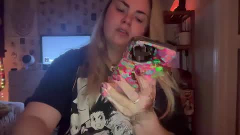 Maya Belle online show from 7, 12, 2024