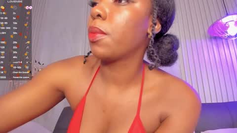 Snapshot of mayacardenas chatting on 27, 12, 2024 Maya online show from 27, 12, 2024