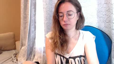 Snapshot of mayacateyes chatting on 26, 9, 2025 Maya online show from 26, 9, 2025