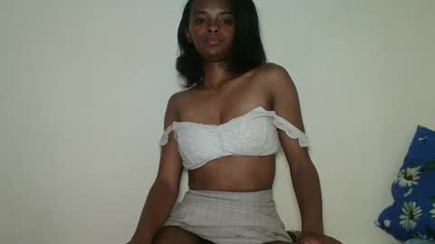 Snapshot of mayalabelle chatting on 9, 11, 2025 mayalabelle online show from 9, 11, 2025