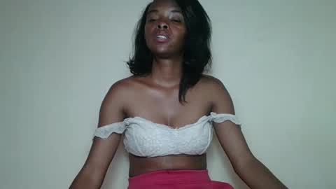 Snapshot of mayalabelle chatting on 27, 11, 2025 mayalabelle online show from 27, 11, 2025