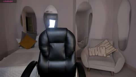 Maya online show from 2, 2, 2026