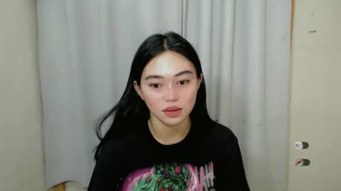 Snapshot of mayasally_ chatting on 8, 2, 2025 mayasally_ online show from 8, 2, 2025